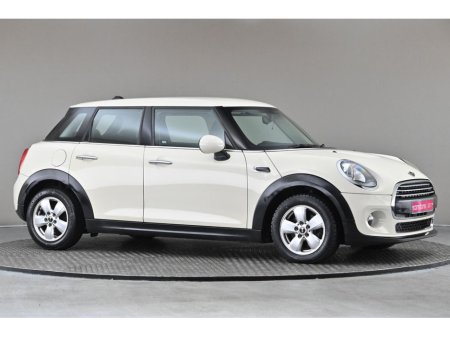 2017 MINI Hatch 1.5 AUTO 5DR *1 YEARS WARRANTY* €15,990 thumbnail