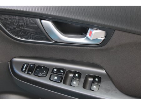 2023 Hyundai Kona 1.6 HYBRID Executive Two Tone Roof Auto €27,950 thumbnail