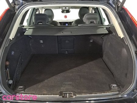 2023 Volvo XC60 - thumbnail 20