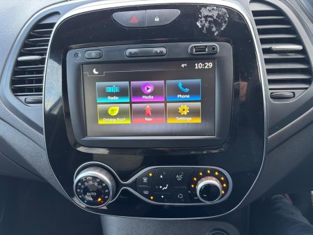 2020 Renault Captur ICONIC TCE 90BHP   PETROL 5DR €16,500 thumbnail