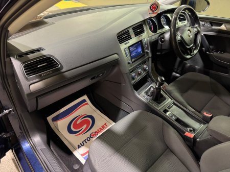 2013 Volkswagen Golf - thumbnail 12