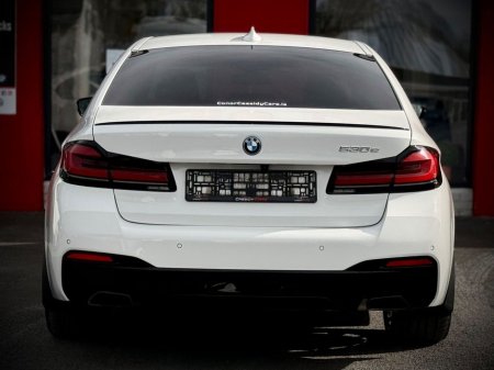 2023 BMW 5 Series - thumbnail 5