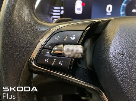 2023 Skoda Octavia - thumbnail 20