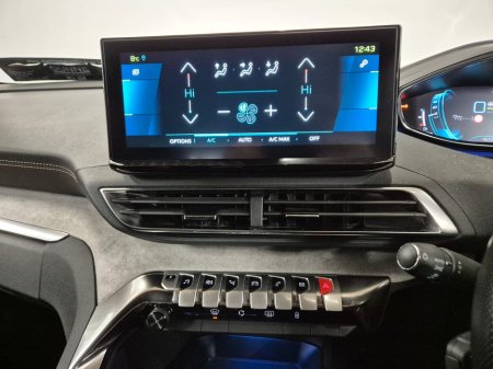 2022 Peugeot 3008 1.6PHEV 4x4, GT PREMIUM 225 BHP, ONLY 47000kms, FULL SERVICE HISTORY, SPOTLESS, GREAT VALUE €27,999 thumbnail