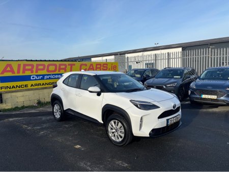 2023 Toyota Yaris CROSSLUNA 4DR AUTO Finance Available own this car from €97 per week €22,750