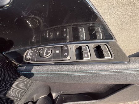 2021 Kia Niro - thumbnail 19