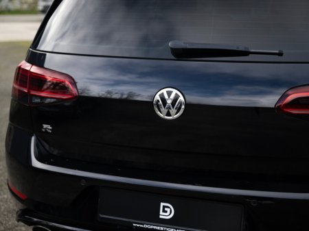 2018 Volkswagen Golf - thumbnail 8