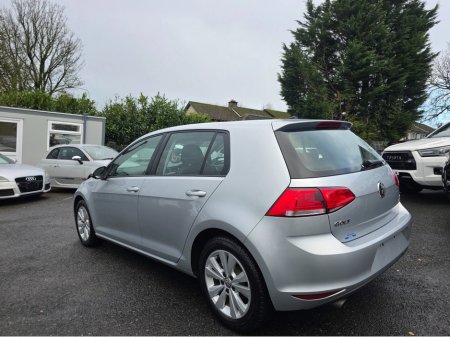 2015 Volkswagen Golf 1.2 TSI COMFORTLINE - REVERSE CAMERA - MULTIFUNCTION STEERINE WHEEL ALLOYS LOW TAX BAND €12,950 thumbnail