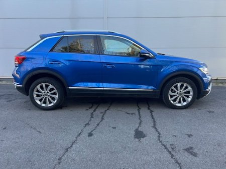 2023 Volkswagen T-Roc - thumbnail 2