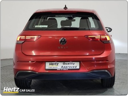 2024 Volkswagen Golf LIFE 110HP Petrol Manual €25,995 thumbnail