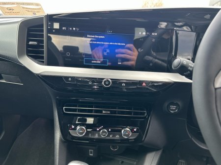 2026 Opel Mokka ELEGANCE 1.2 136BHP 6-SPE thumbnail