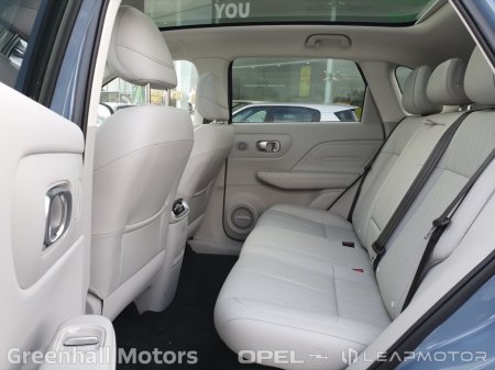 2026 Leapmotor B10 B10 Design €32,500 thumbnail