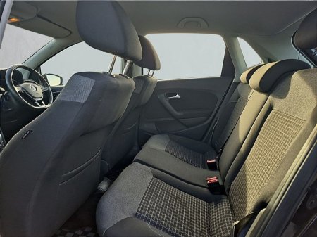 2016 Volkswagen Polo - thumbnail 8