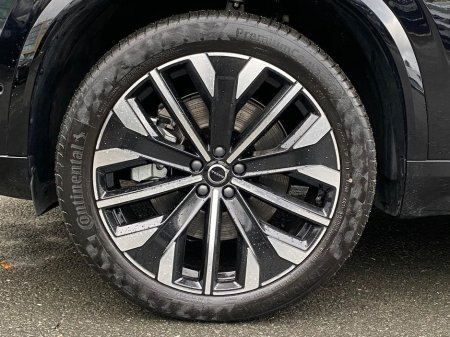 2025 Volvo XC90 - thumbnail 17