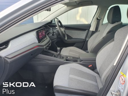 2025 Skoda Octavia Selection 2.0TDI 115HP (From €132 per week) €37,995