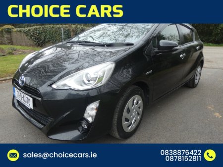 2017 Toyota Aqua - thumbnail 2