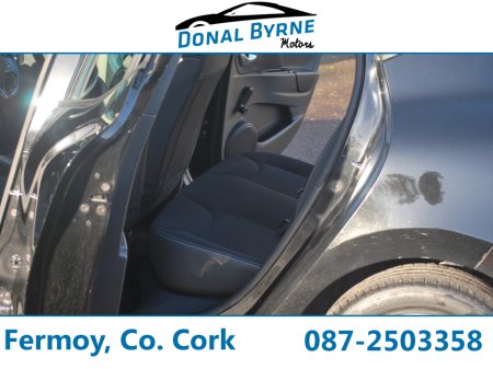 2014 Renault Clio IV DYNAMIQUE 1.2 PET 7 4DR €6,950 thumbnail