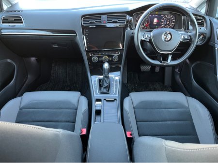 2018 Volkswagen Golf 1.4 HIGHLINE, AUTOMATIC €18,950 thumbnail
