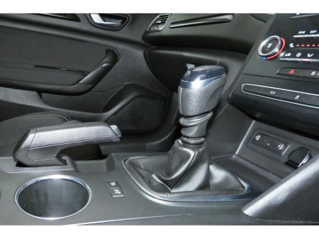 2019 Renault Megane 1.5 DCI 6SPD SPORT TOURER PLAY BLUE €12,890 thumbnail