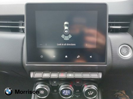 2023 Renault Clio TCe 90 DFull Evolution €16,995 thumbnail