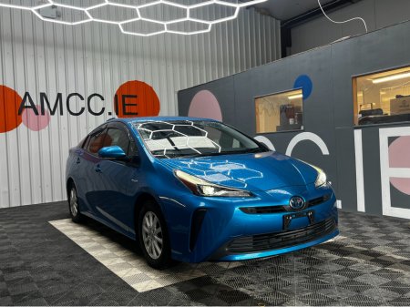 2019 Toyota Prius 2019 PRIUS 1.8 HYBRID / 78k KMs / Cruise Control, Reverse Camera & More