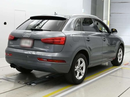 2019 Audi Q3 - thumbnail 3