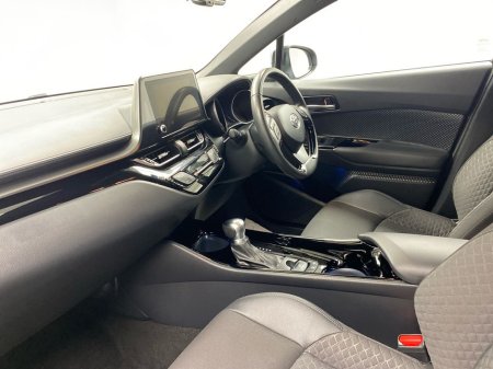 2023 Toyota C-HR 1.8 HYBRID SPORT €24,995