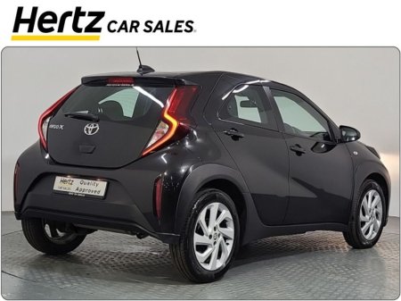 2023 Toyota Aygo X - thumbnail 8