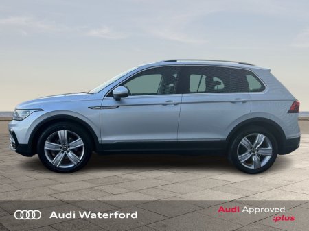 2023 Volkswagen Tiguan - thumbnail 4