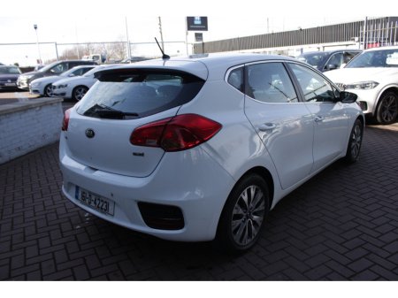 2016 Kia Ceed - thumbnail 4