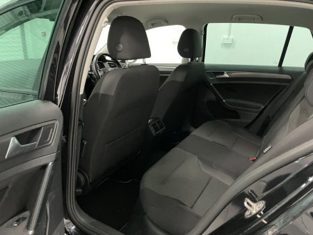 2019 Volkswagen Golf 1.2 TSI 110 bhp DSG Comfortline €18,995 thumbnail