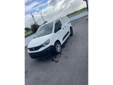 2022 Peugeot Partner - thumbnail 3