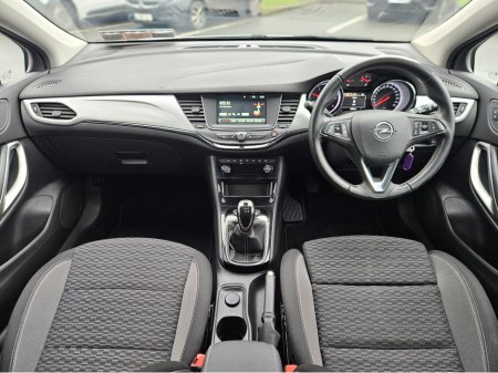 2020 Opel Astra SRI-1.5 TURBO D 105PS €17,950 thumbnail