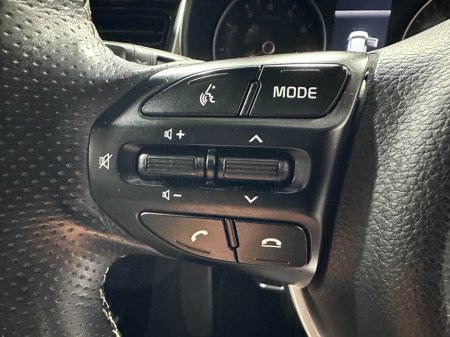 2023 Kia Stonic K3 1.0 Automatic €23,800 thumbnail