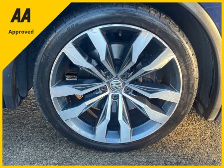 2017 Volkswagen Tiguan 2.0 TDI R-LINE 4MOTION 5DR AUTO 190PS FULLY LOADED WITH SPEC €18,950 thumbnail