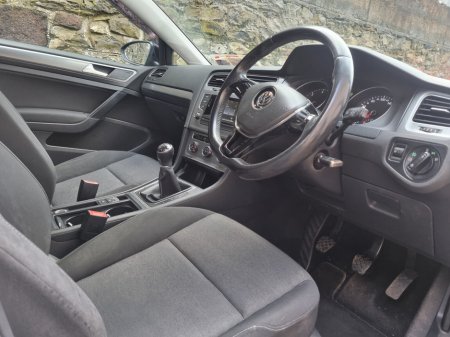 2013 Volkswagen Golf 1.6 TDI 105HP TRENDLINE €4,999 thumbnail