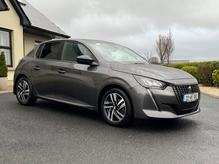 2022 Peugeot 208 1.2 Puretech 100bhp Allure Pack €17,950 thumbnail