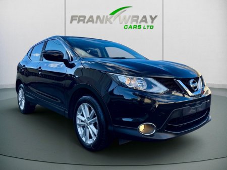 2016 Nissan Qashqai - thumbnail 3