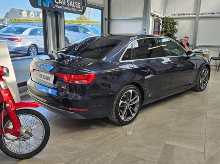 2017 Audi A4 - thumbnail 3