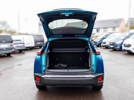 2026 Peugeot 2008 2026 Peugeot 2008 Electric 156bhp (54 kWh) Allure thumbnail