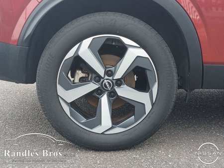 2024 Nissan Qashqai - thumbnail 9