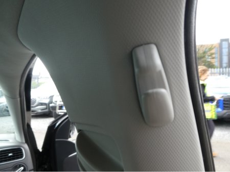 2016 Volkswagen Polo - thumbnail 15