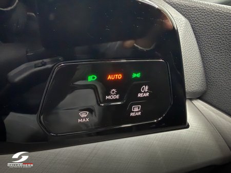 2025 Volkswagen Golf - thumbnail 10