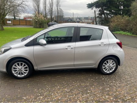 2015 Toyota Yaris 1.0 SOL MC 4DR 5DR €9,950 thumbnail