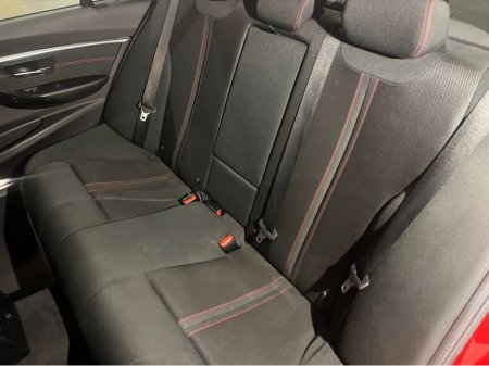 2016 BMW 3 Series - thumbnail 25