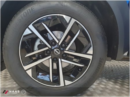 2025 Nissan Juke - thumbnail 6