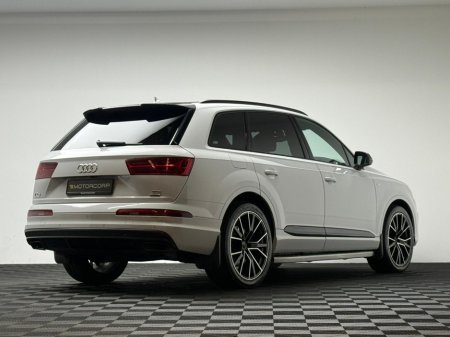 2019 Audi Q7 - thumbnail 7