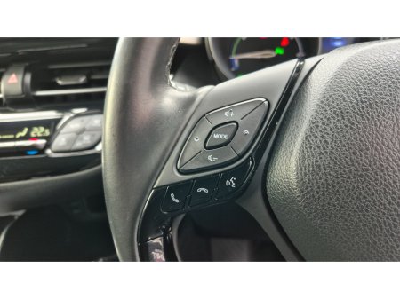 2019 Toyota C-HR - thumbnail 33