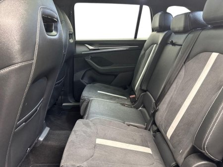 2025 Skoda Kodiaq 2.0TDI SPORTLINE DSG *JUST IN* €125 P/W ON PCP €61,995 thumbnail