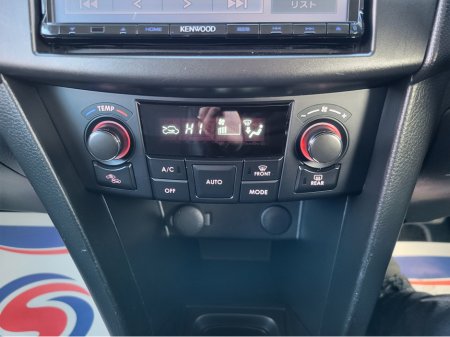 2016 Suzuki Swift - thumbnail 17